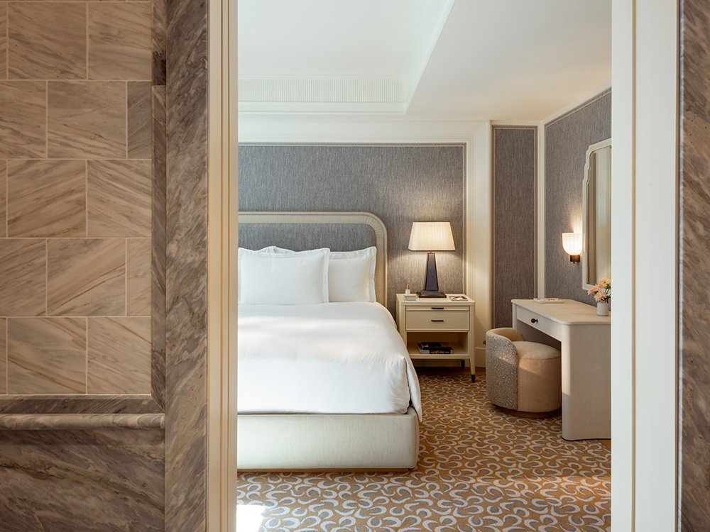 Tips to Make Your Bedroom Feel Like a Hotel Room